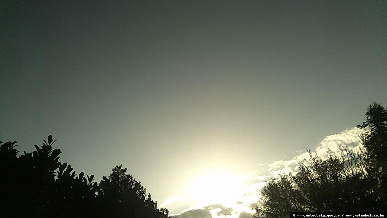 15-09-2025  08:30