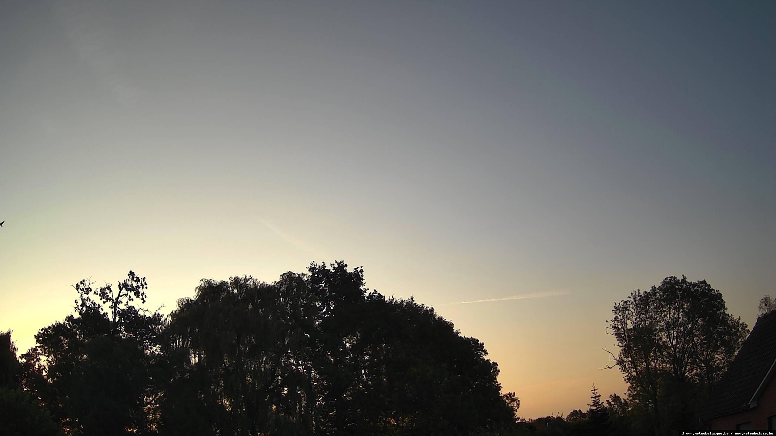 04-09-2025  07:40