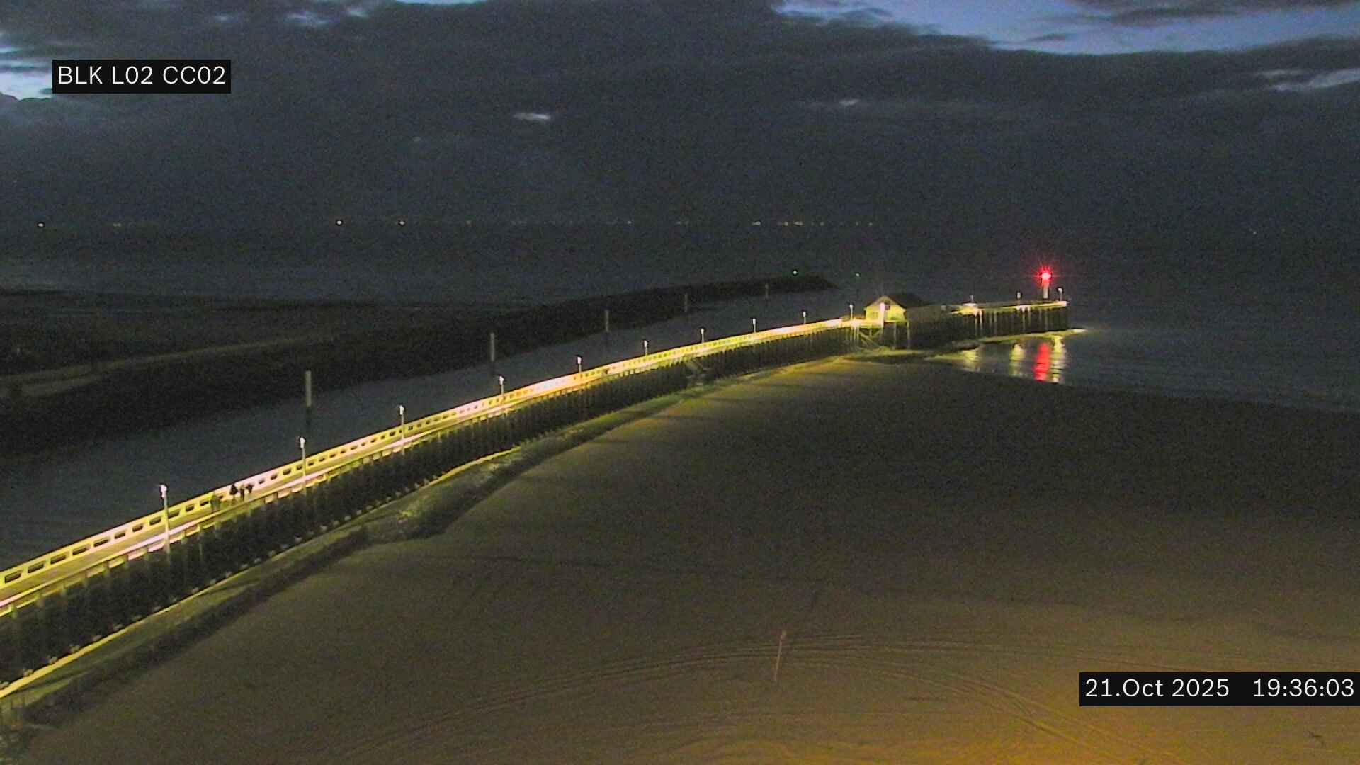 21-10-2025  19:45