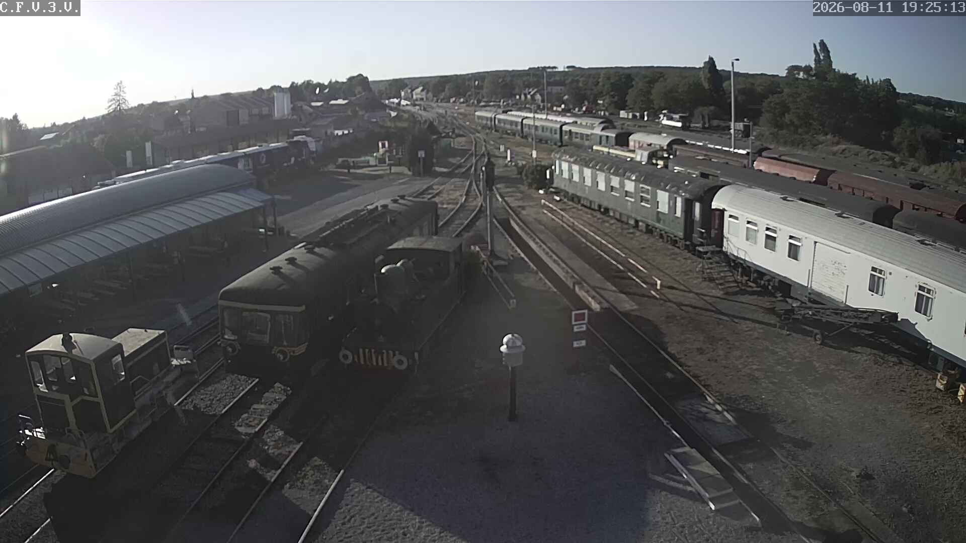 11-08-2026 19:30
