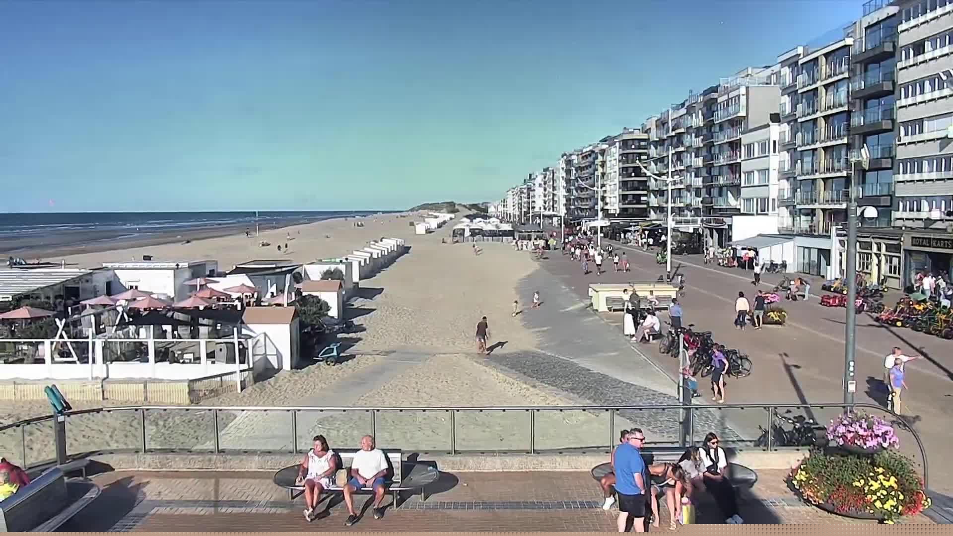 24-08-2025 18:15