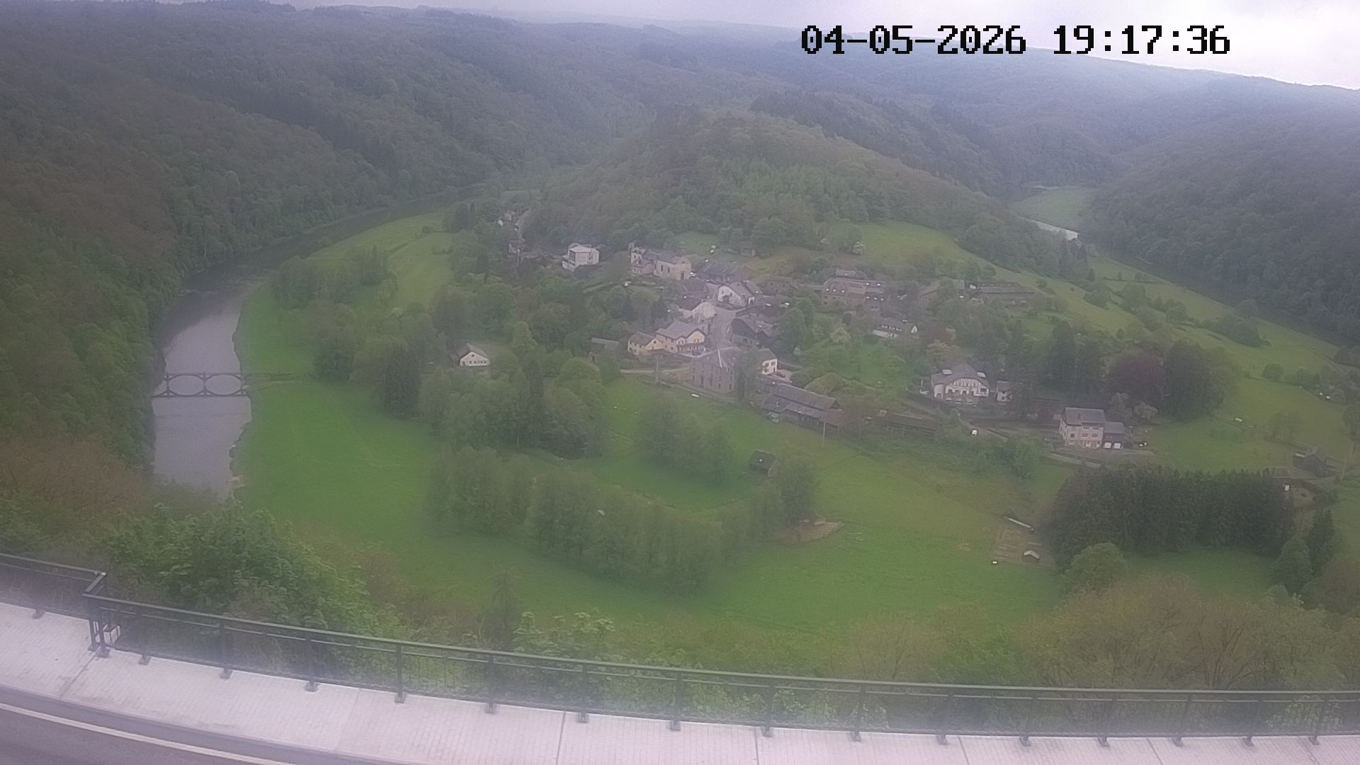 04-05-2026 19:30