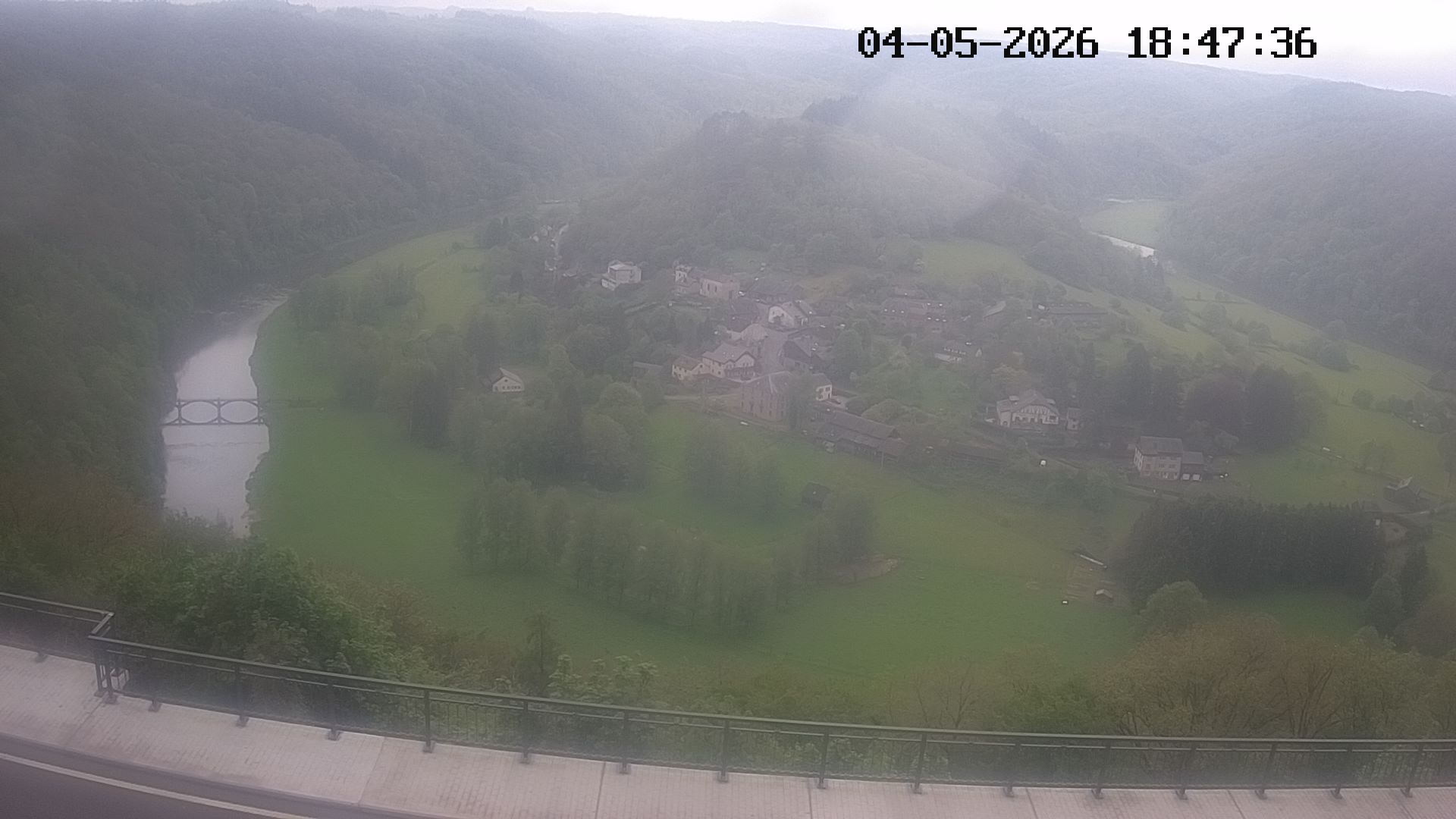 04-05-2026 19:00