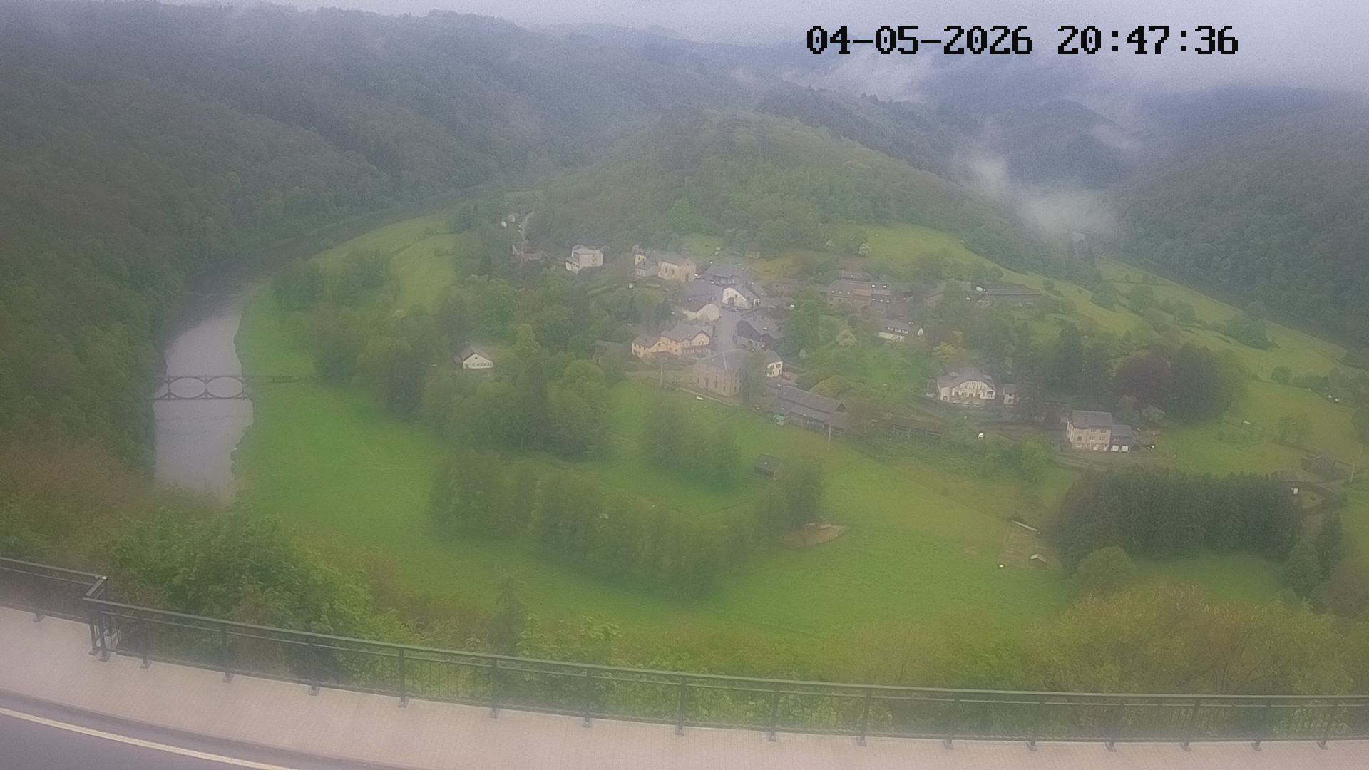 04-05-2026 21:00