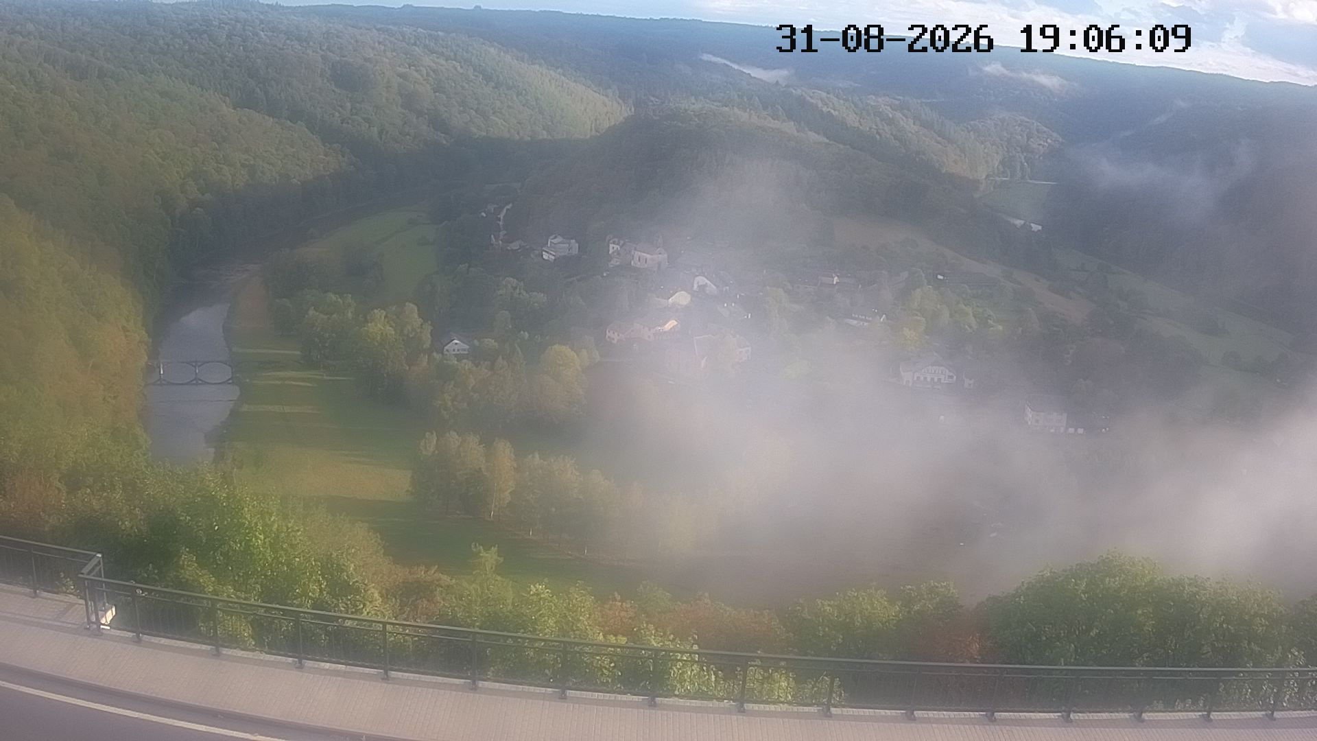 31-08-2026 19:15