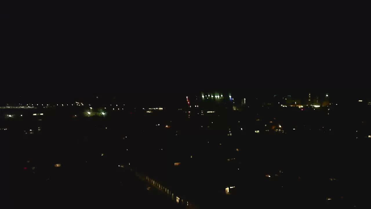 26-10-2026 19:15