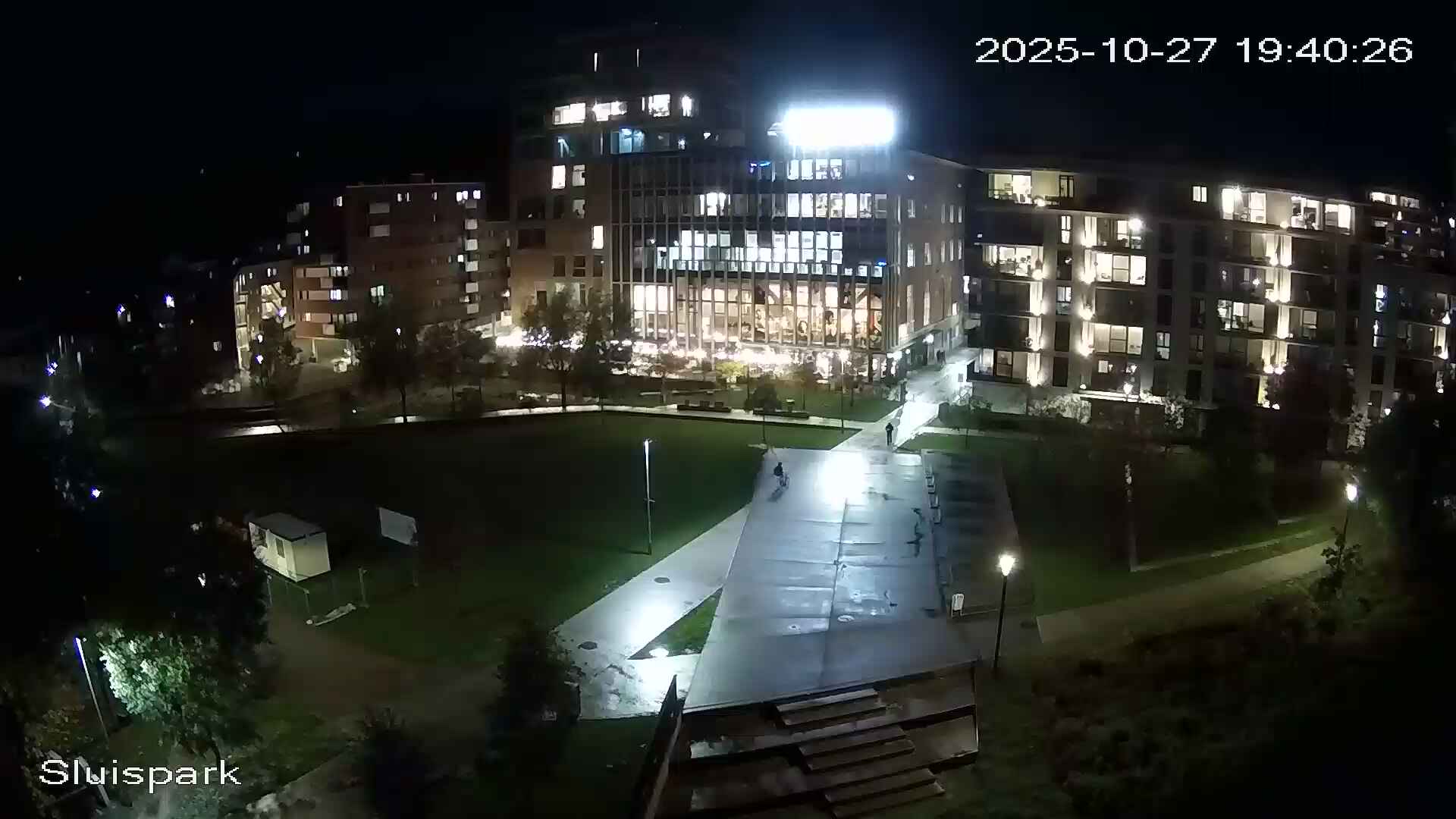 27-10-2025  18:45