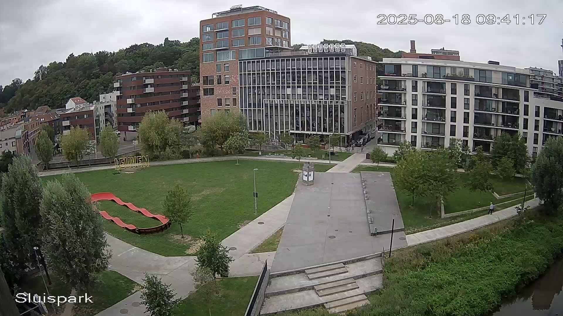 18-08-2025  09:45