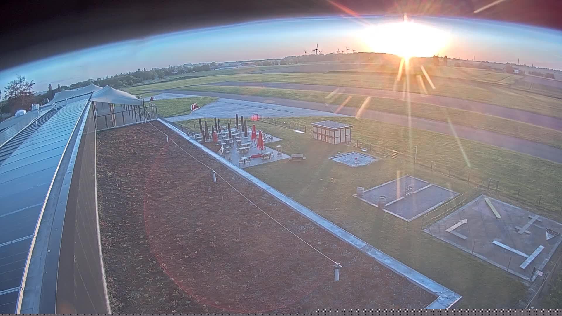 09-05-2025  21:00