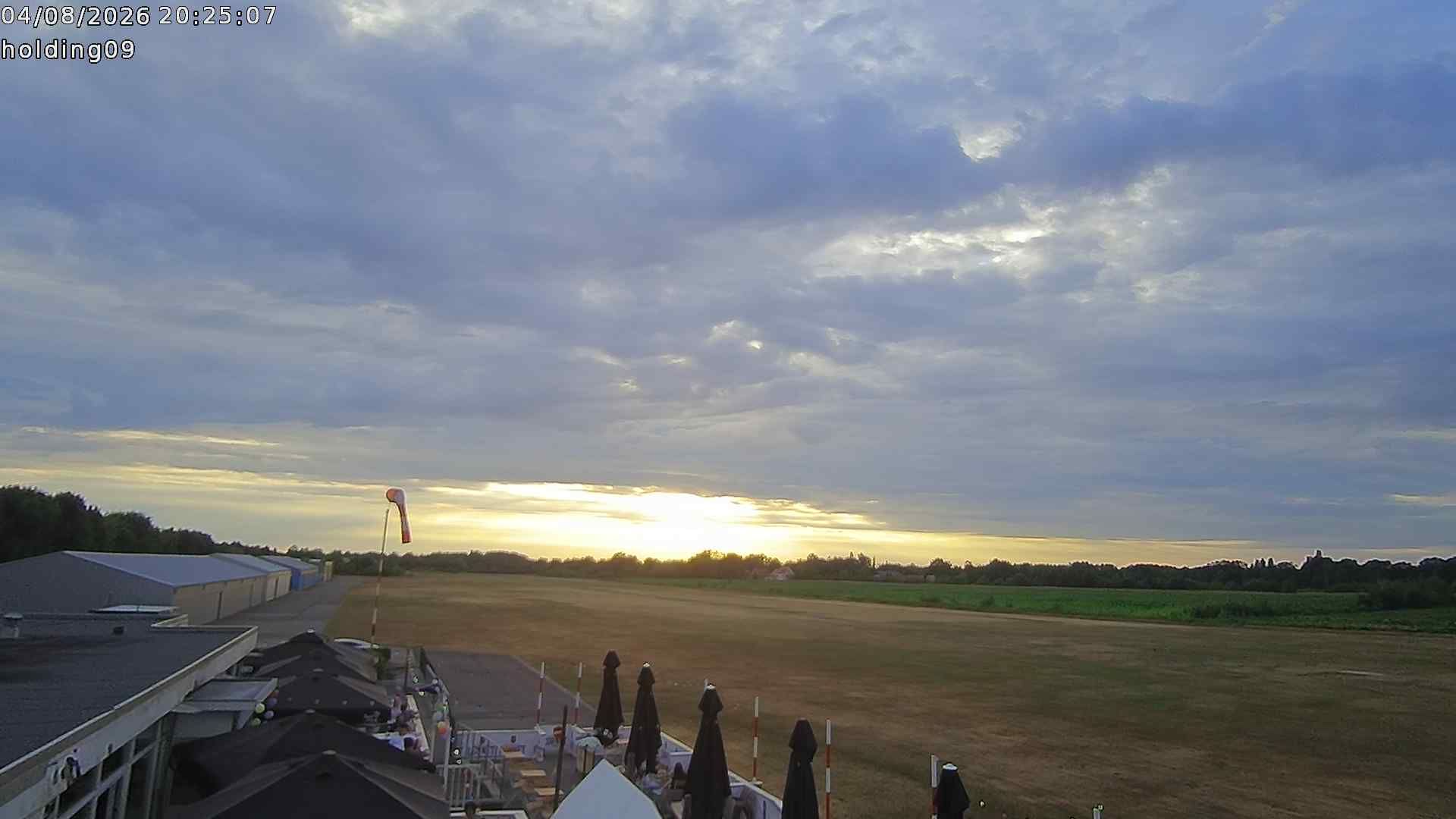 04-08-2026 20:45